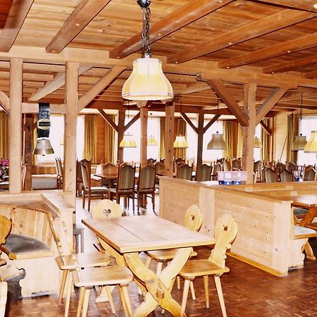 Hotel Loewen Lungern ภายนอก รูปภาพ